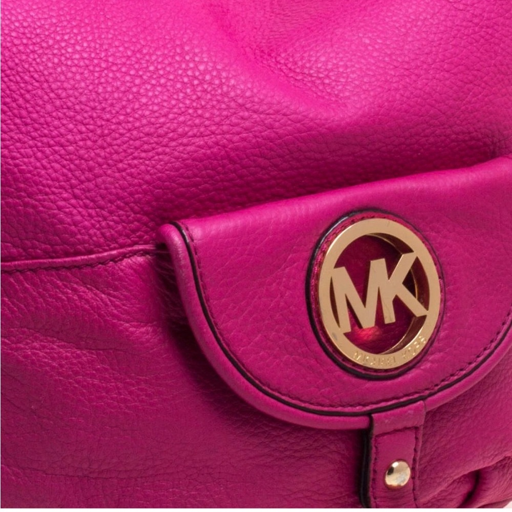 Michael Kors Pink Fulton hobo bag w/ pebbled leather & gold-tone hardware. - Picture 8 of 11